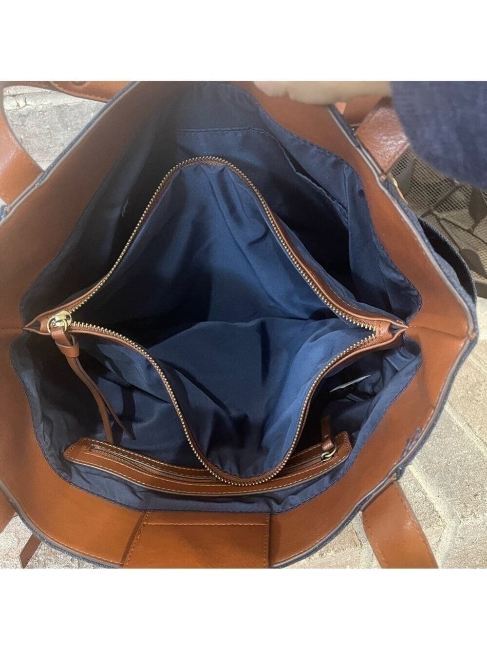 Stylish Denim and Brown Tote Bag - Picture 9 of 10